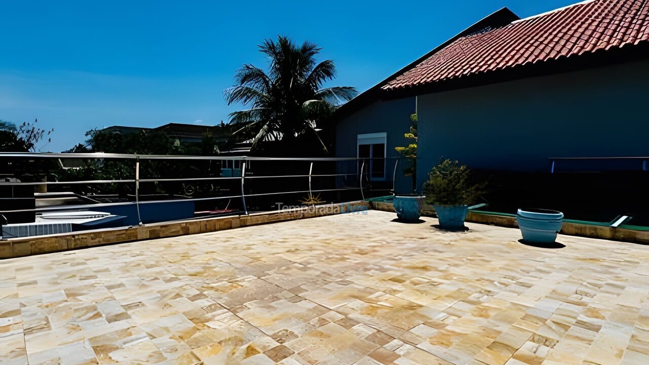 Casa para aluguel de temporada em Guarujá (Jd Acapulco)