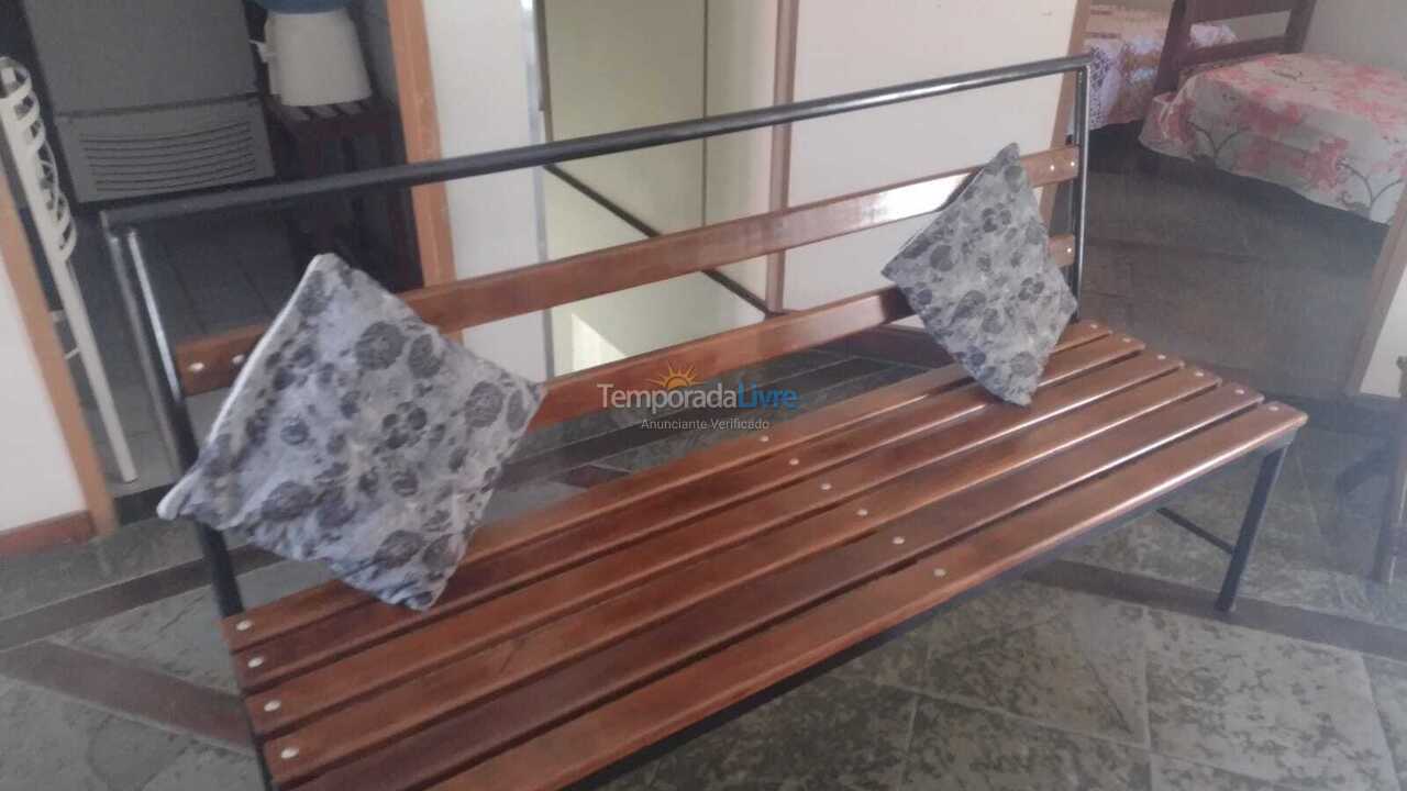 Casa para alquiler de vacaciones em Cabo Frio (Travessa Jorge Lóssion85 Algodoal)