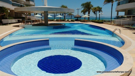 APARTAMENTO COBERTURA C/ 4 SUITES EDIFICIO FRENTE AO MAR PÉ NA AREIA!