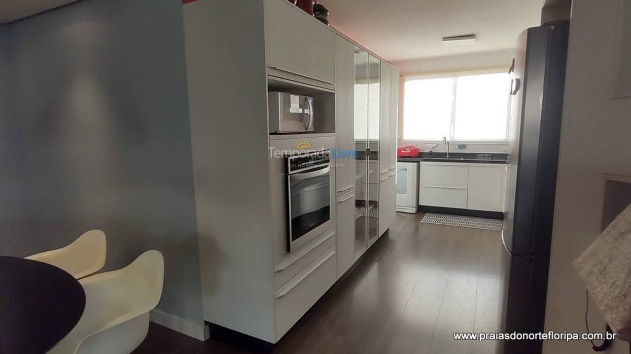 Apartamento para aluguel de temporada em Florianópolis (Cachoeira do Bom Jesus)