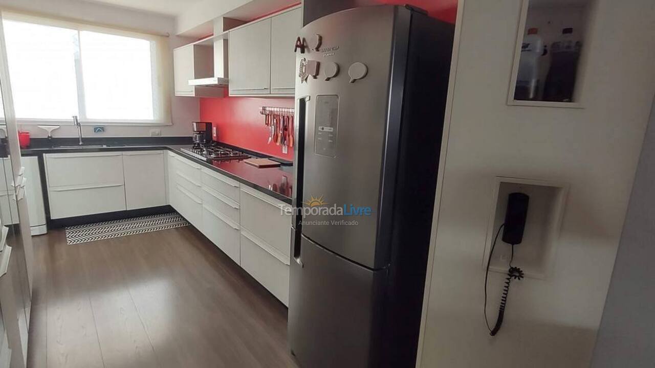 Apartamento para aluguel de temporada em Florianópolis (Cachoeira do Bom Jesus)