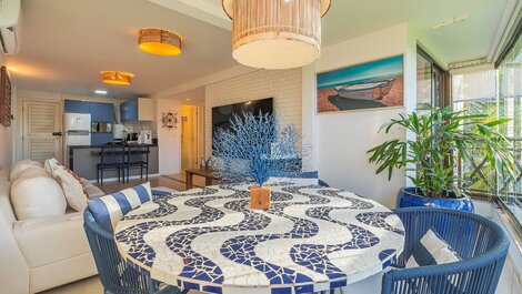 Beach Place #202 - Beachfront by Carpediem