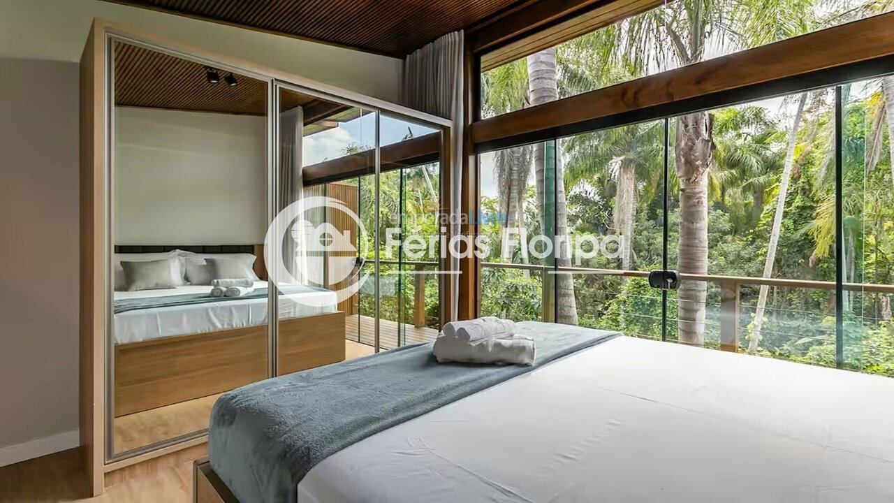 House for vacation rental in Florianópolis (Rio Tavares)