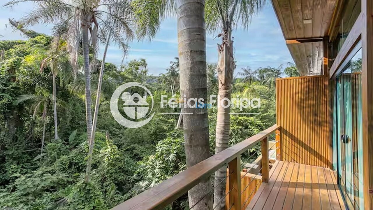 House for vacation rental in Florianópolis (Rio Tavares)