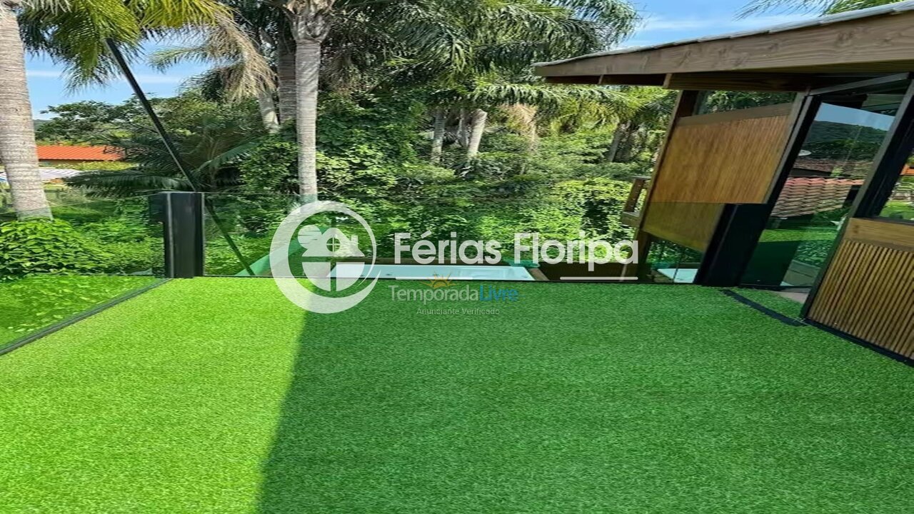 House for vacation rental in Florianópolis (Rio Tavares)
