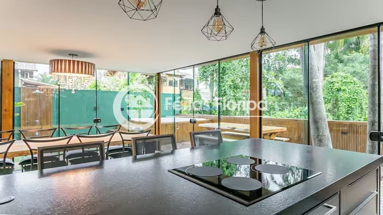 House for vacation rental in Florianópolis (Rio Tavares)