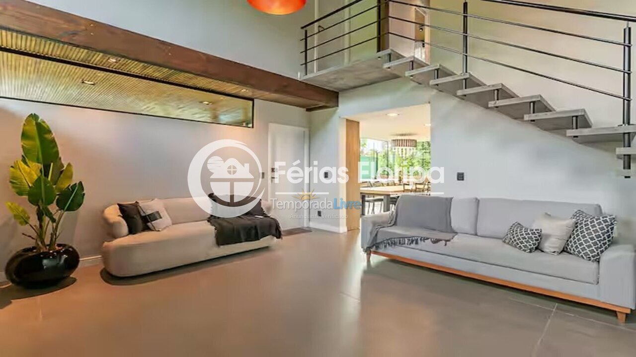House for vacation rental in Florianópolis (Rio Tavares)