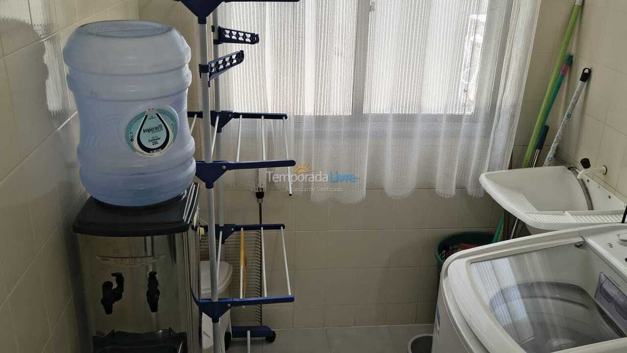 Apartamento para aluguel de temporada em Itapema (Meia Praia)