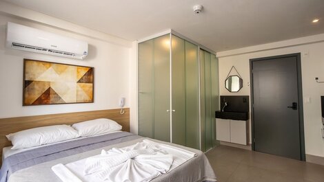 Get By Side #503 - Studio em Bessa por Carpediem