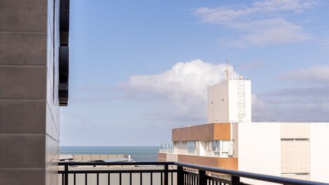 Get By Side #503 - Studio em Bessa por Carpediem