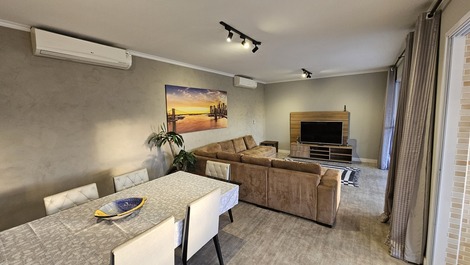 Apartamento con todas las comodidades | Aire acondicionado | Playa Enseada