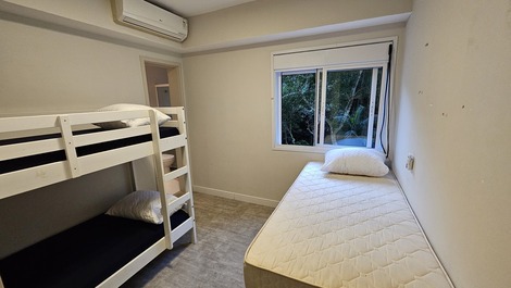 Apartamento con todas las comodidades | Aire acondicionado | Playa Enseada