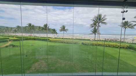 Apartamento pe na grama - 4 suítes - 10 pessoas