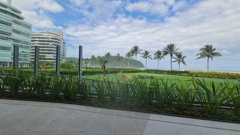 Apartamento pe na grama - 4 suítes - 10 pessoas