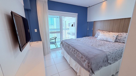 Vacation rental, 2 bedrooms, sea view, downtown Balneário Camboriú.