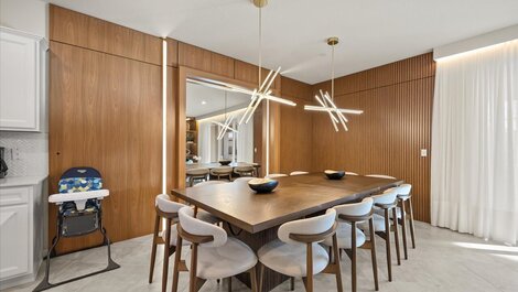 Mansión para 28 huéspedes con habitaciones temáticas.