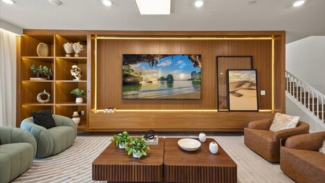 Mansión para 28 huéspedes con habitaciones temáticas.