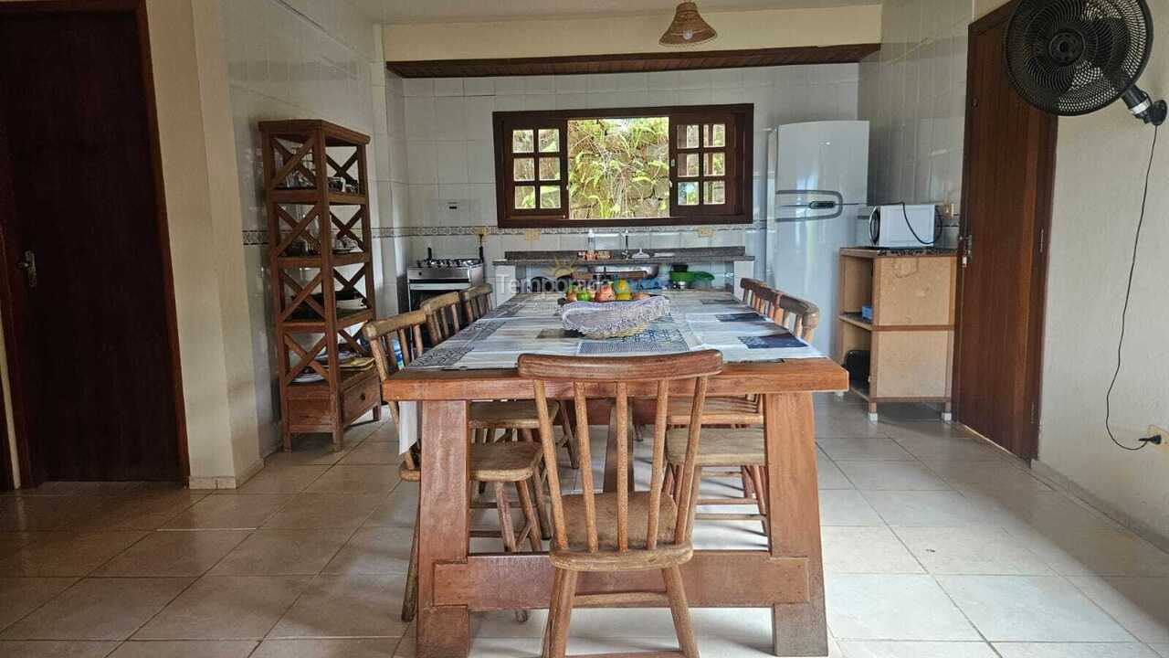 Casa para alquiler de vacaciones em Ilhabela (Praia Grande)
