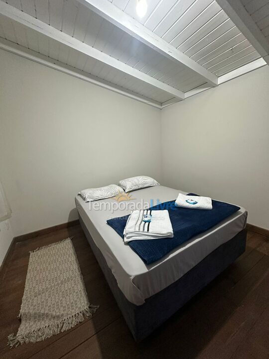 Casa para alquiler de vacaciones em Florianópolis (Praia do Moçambique Rio Vermelho)