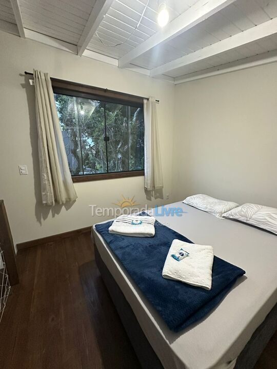 Casa para alquiler de vacaciones em Florianópolis (Praia do Moçambique Rio Vermelho)