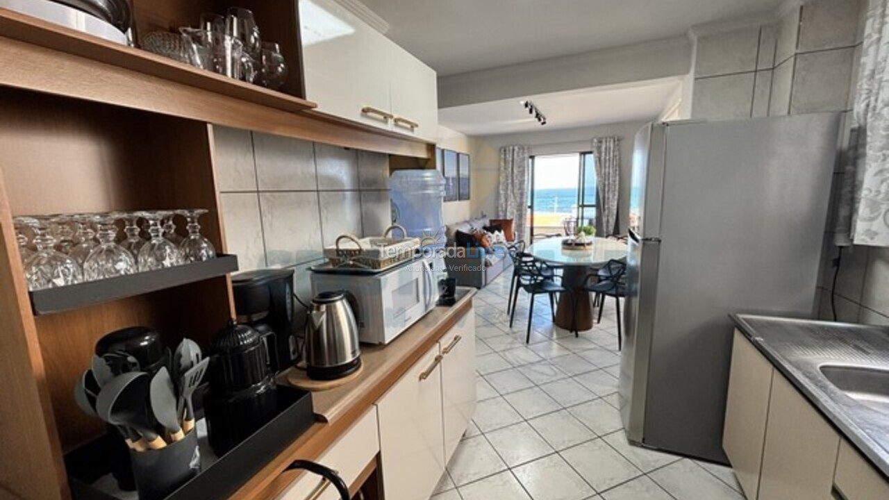 Apartment for vacation rental in Bombinhas (Praia de Bombas)