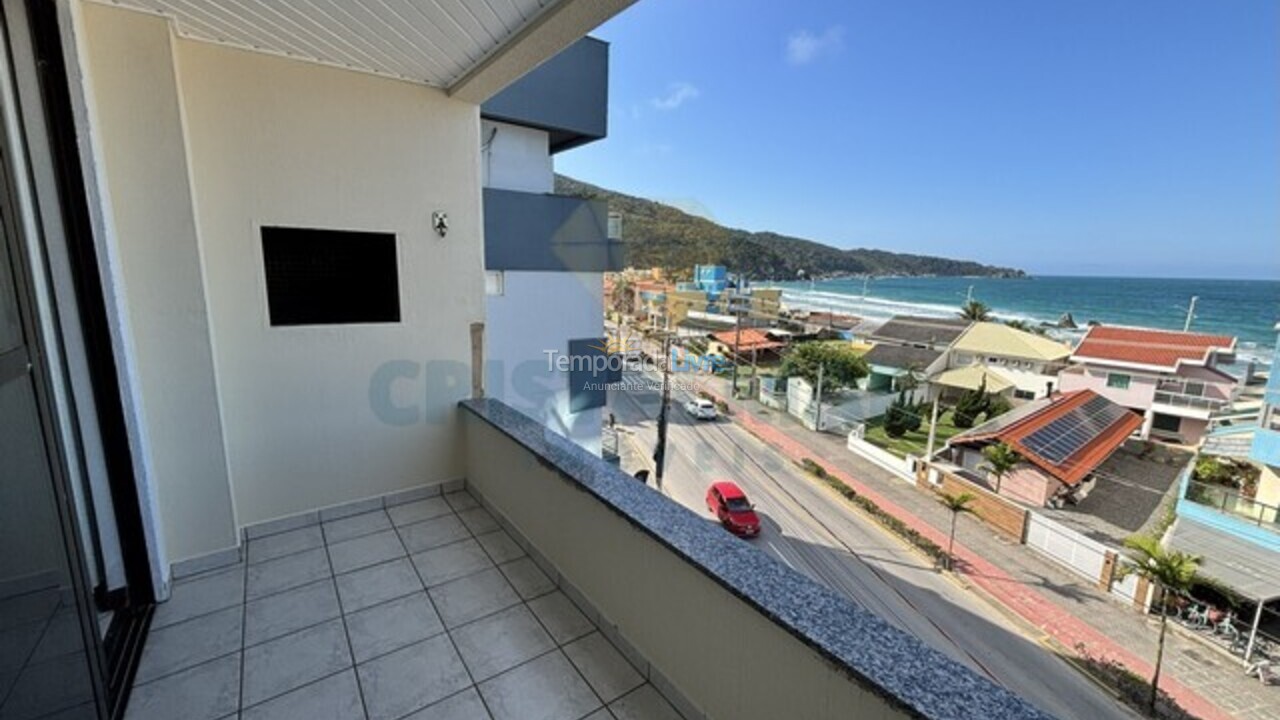 Apartment for vacation rental in Bombinhas (Praia de Bombas)