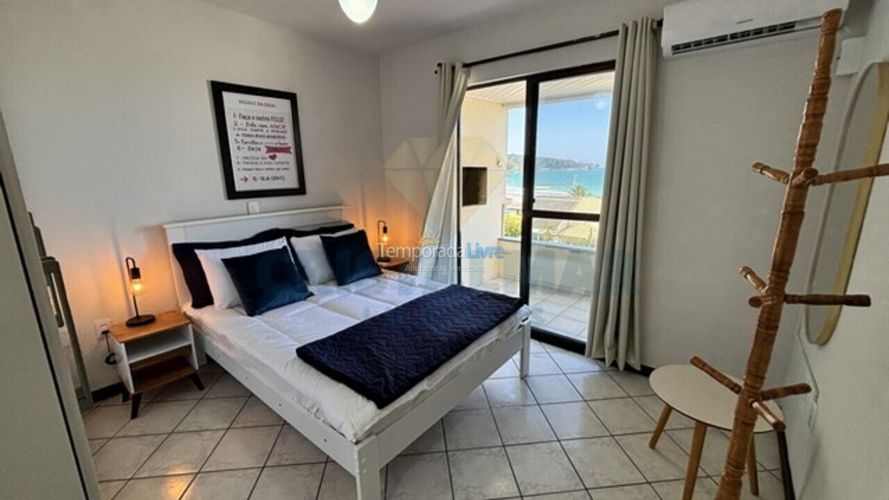 Apartment for vacation rental in Bombinhas (Praia de Bombas)