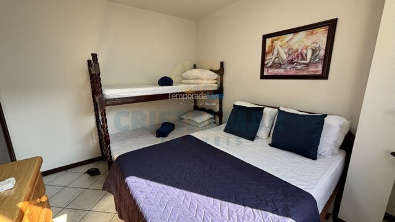 Apartment for vacation rental in Bombinhas (Praia de Bombas)