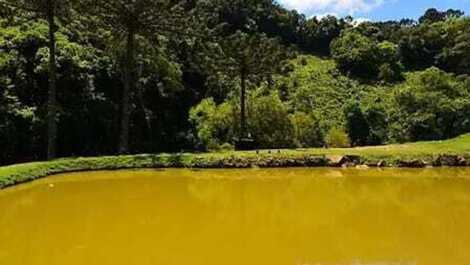 Complete property with pool and 9 suites in Alfredo Wagner.