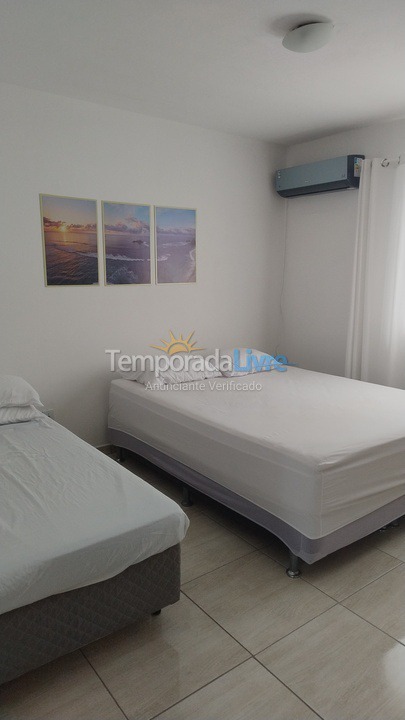 Apartamento para alquiler de vacaciones em Bombinhas (Praia de Bombas)