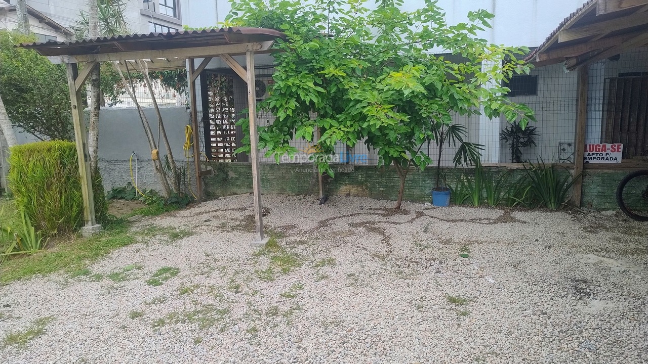 Apartamento para alquiler de vacaciones em Bombinhas (Praia de Bombas)