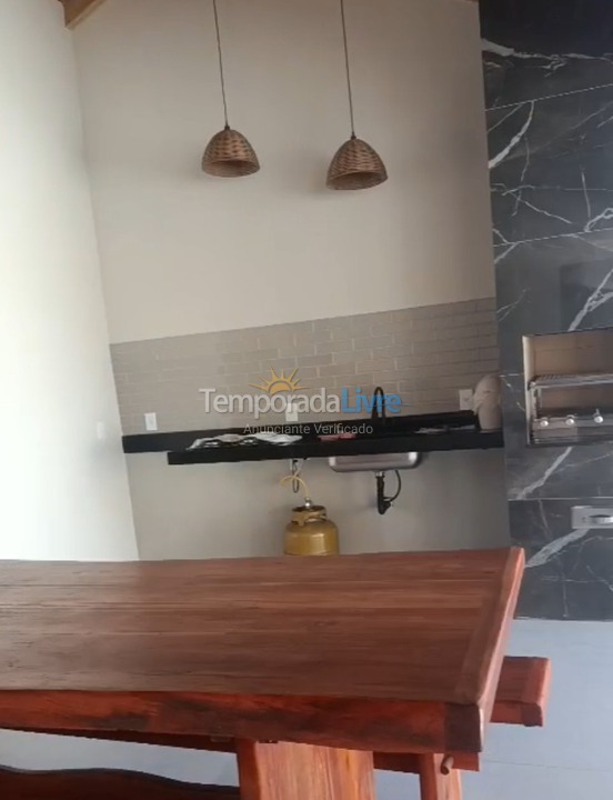 Casa para aluguel de temporada em Prado (São Sebastião)