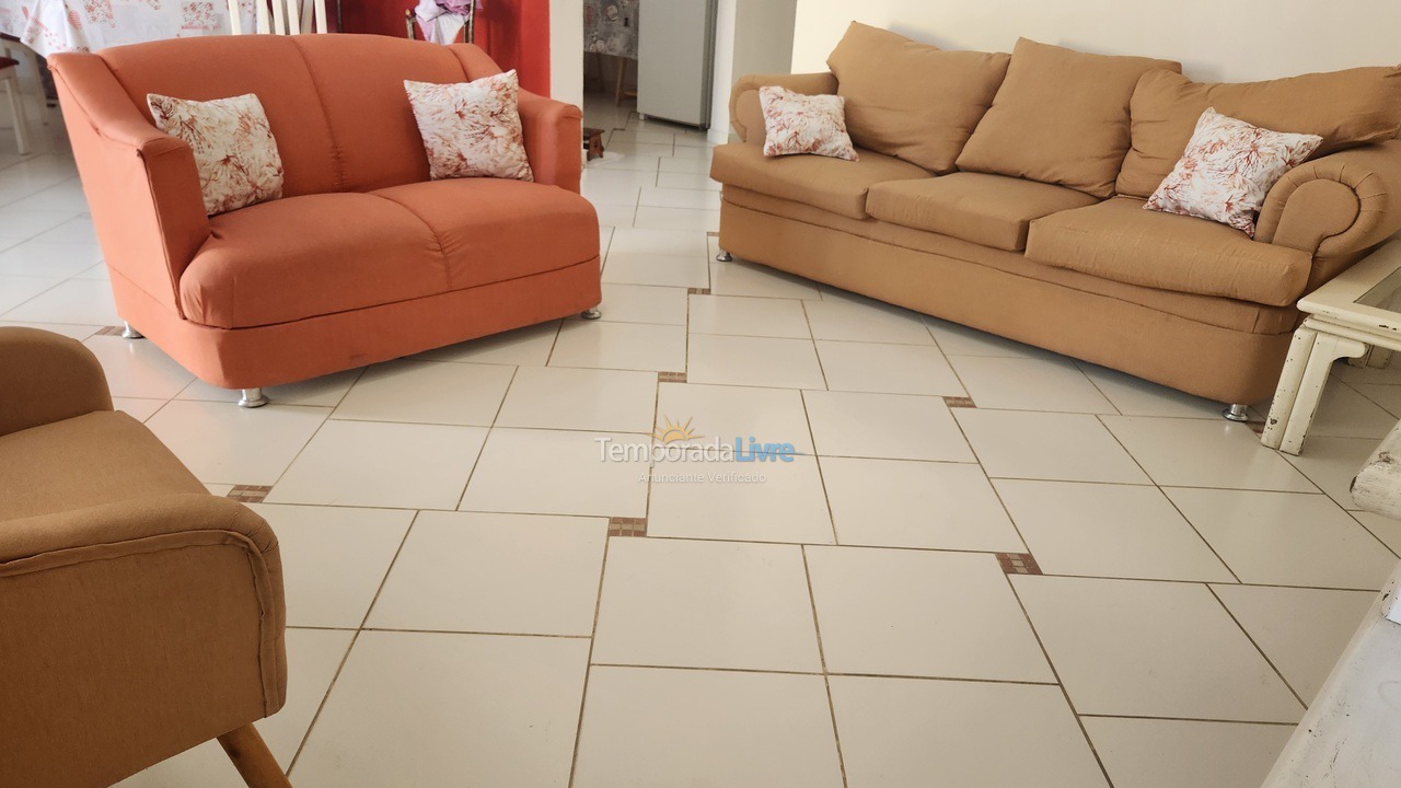 Casa para alquiler de vacaciones em Itanhaém (Santa Terezinha)