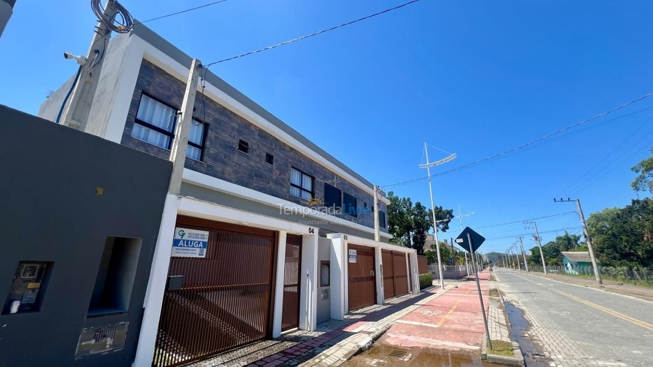 Casa para alquiler de vacaciones em Bombinhas (Mariscal)