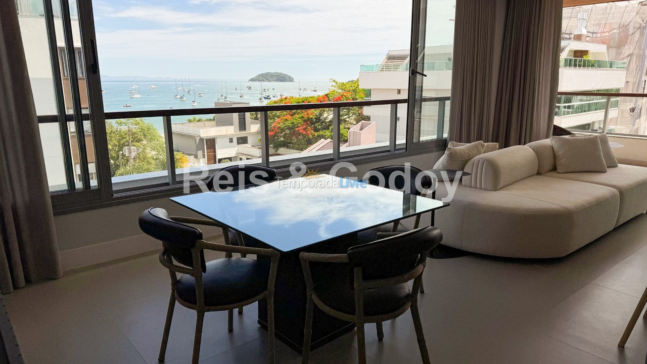 Apartamento para aluguel de temporada em Florianópolis (Jurere Tradicional)