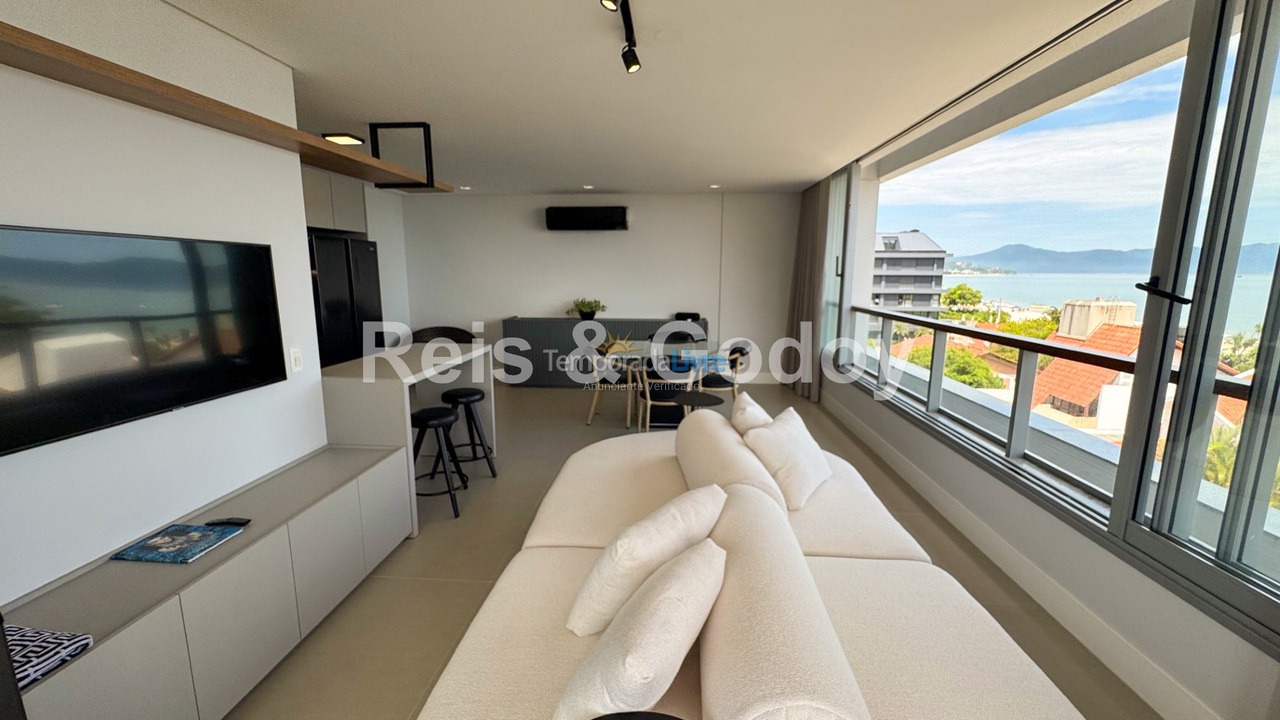 Apartamento para aluguel de temporada em Florianópolis (Jurere Tradicional)