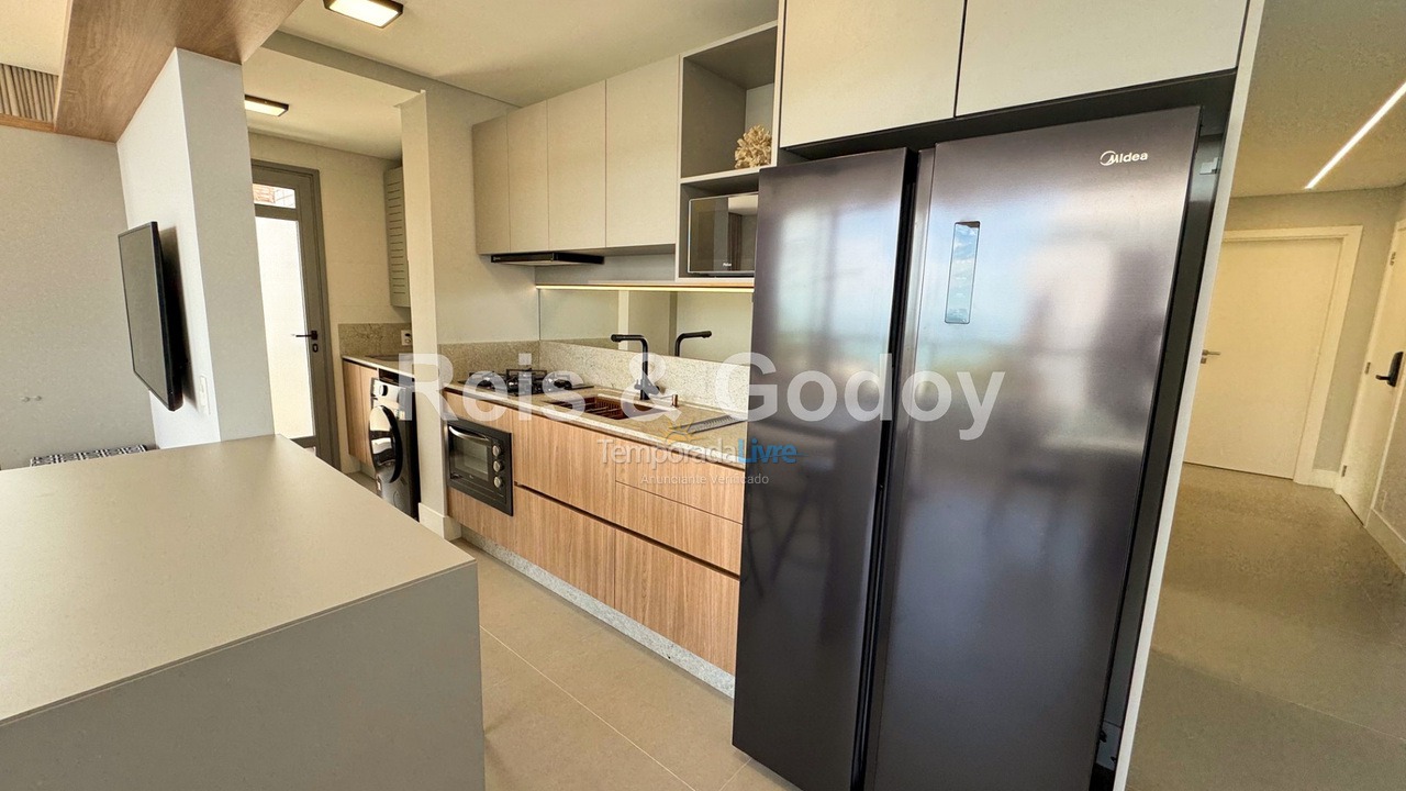 Apartamento para aluguel de temporada em Florianópolis (Jurere Tradicional)