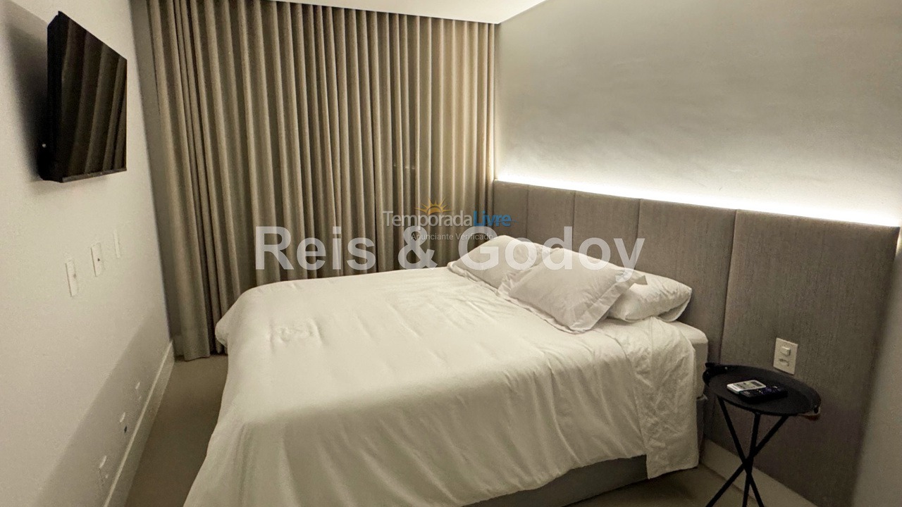 Apartamento para aluguel de temporada em Florianópolis (Jurere Tradicional)