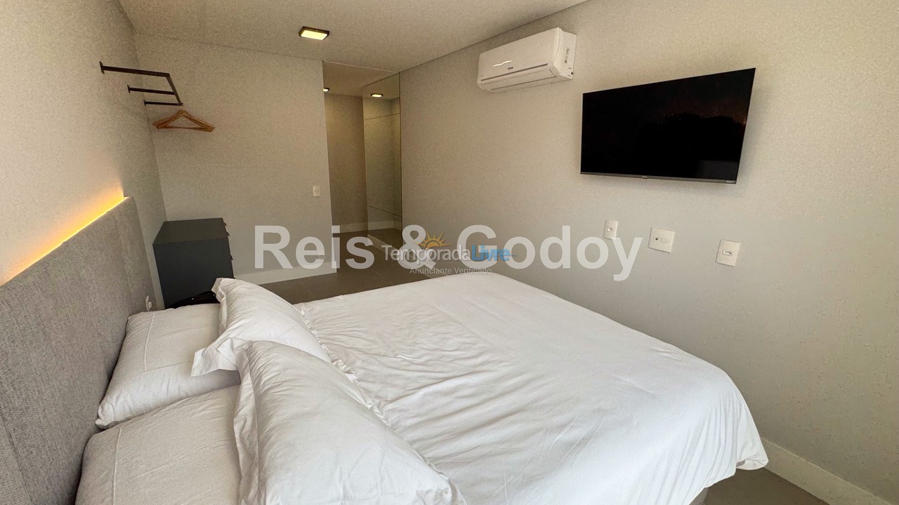 Apartamento para aluguel de temporada em Florianópolis (Jurere Tradicional)