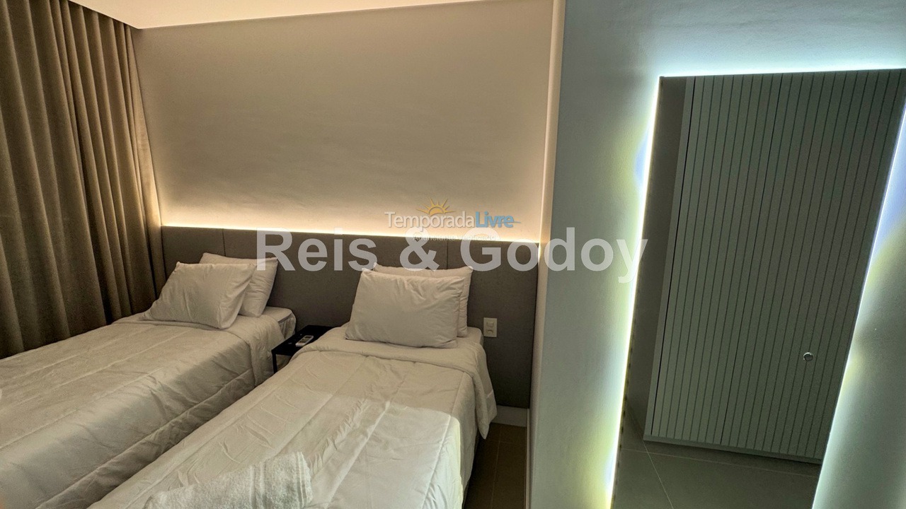 Apartamento para aluguel de temporada em Florianópolis (Jurere Tradicional)