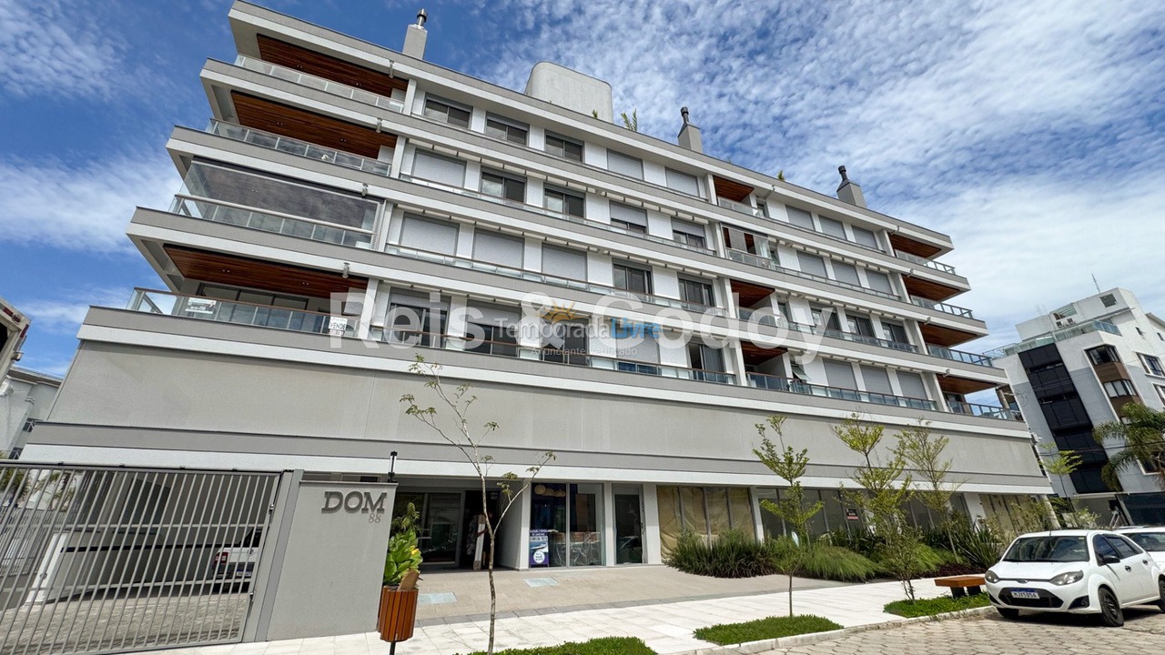 Apartamento para aluguel de temporada em Florianópolis (Jurere Tradicional)