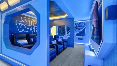 Casa de 7 quartos próximo a Disney