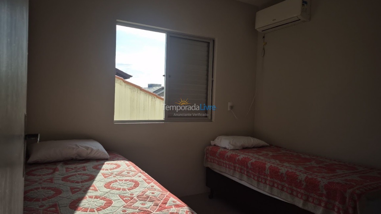 Casa para alquiler de vacaciones em Bombinhas (Canto Grande)