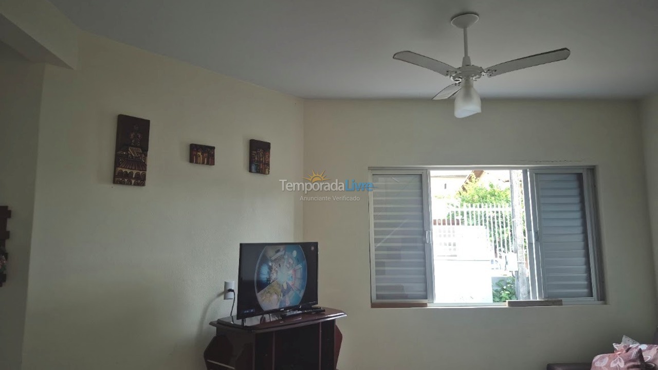 Casa para alquiler de vacaciones em Bombinhas (Canto Grande)