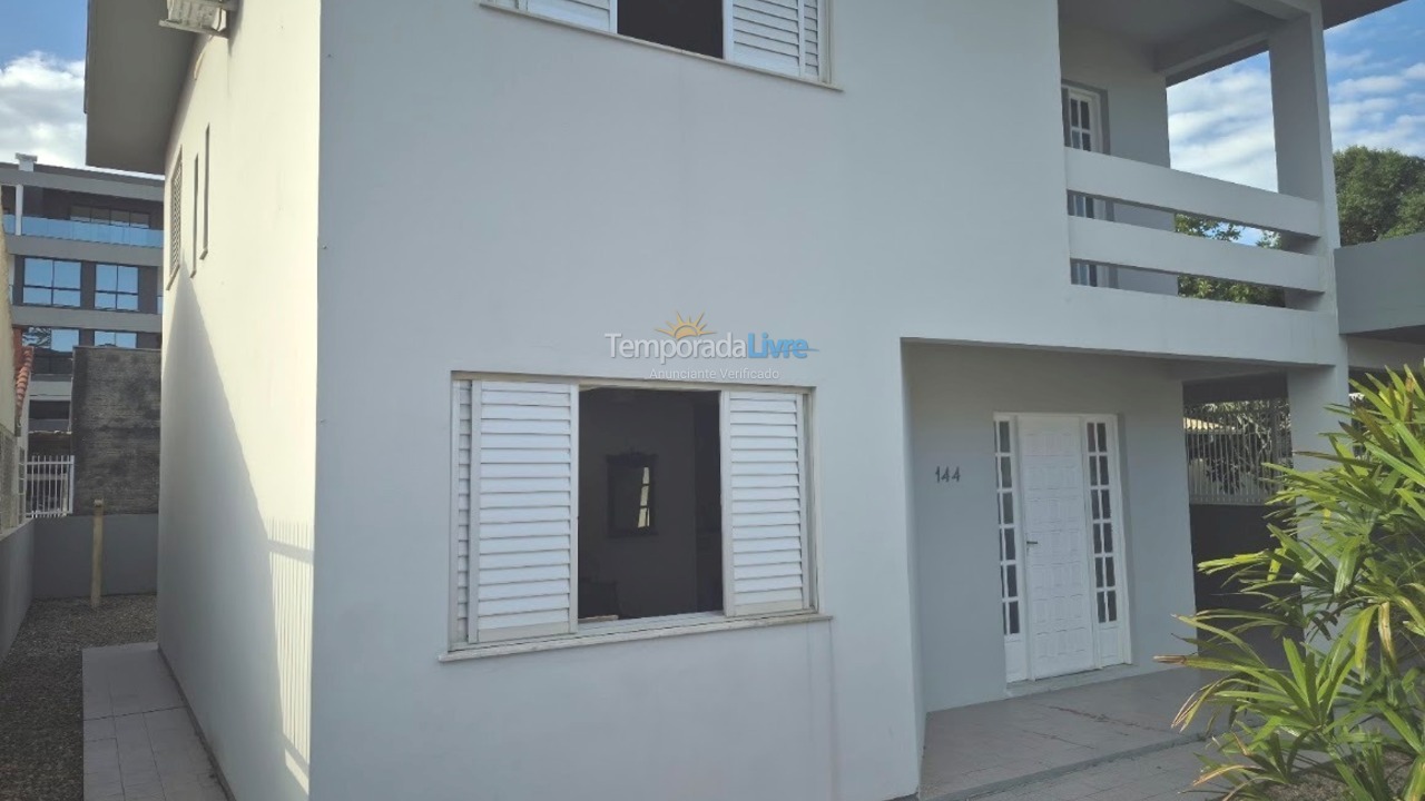 Casa para alquiler de vacaciones em Bombinhas (Canto Grande)