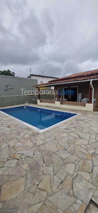 Casa para aluguel de temporada em Caraguatatuba (Porto Novo)