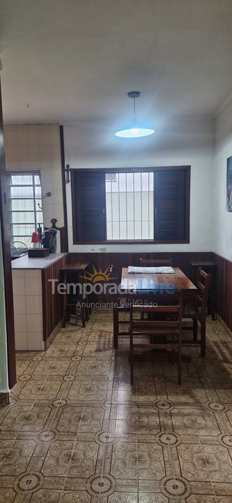 Casa para aluguel de temporada em Caraguatatuba (Porto Novo)