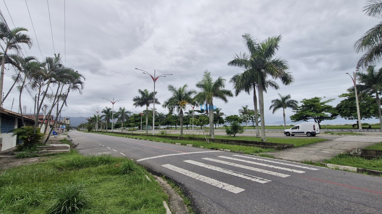 Casa para aluguel de temporada em Caraguatatuba (Porto Novo)