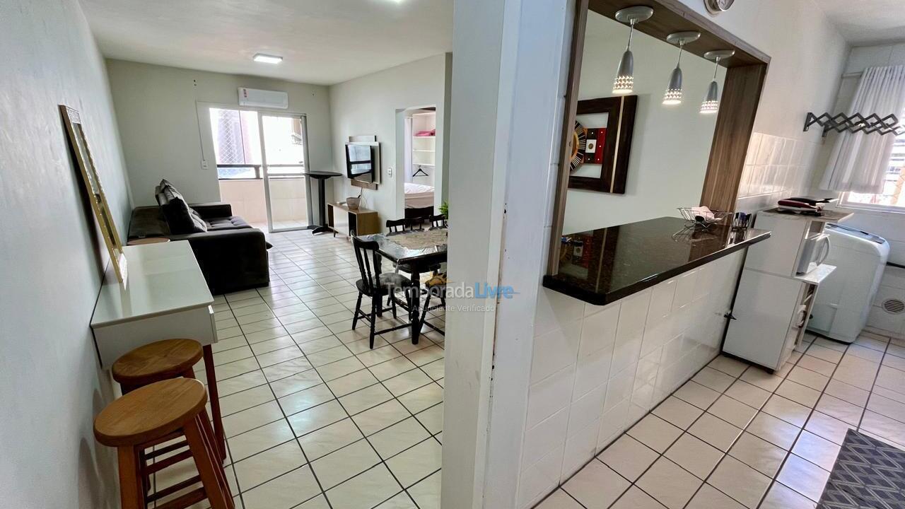 Apartamento para alquiler de vacaciones em Itapema (Meia Praia)