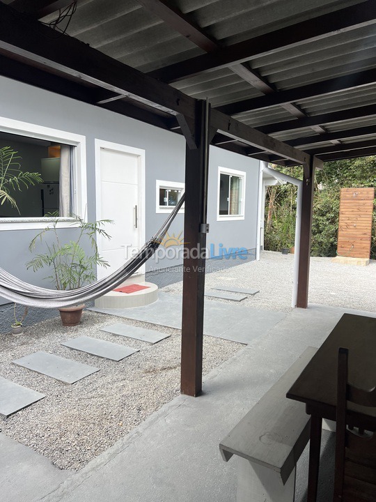 Casa para aluguel de temporada em Florianópolis (Cachoeira do Bom Jesus)